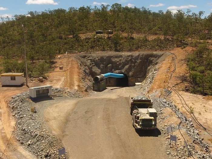 Red River Resources produces high quality concentrates from Far West