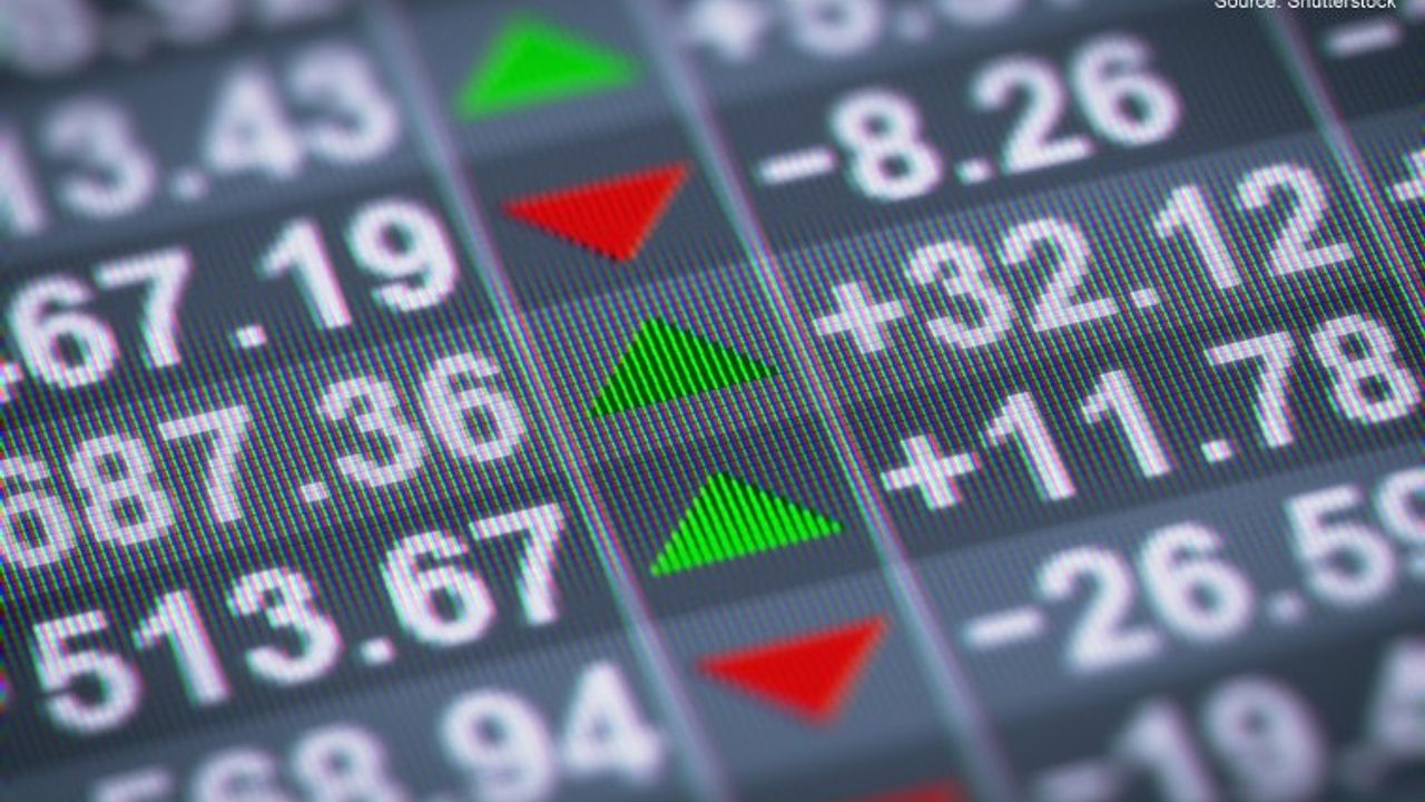 UK shares gain ground; Alecto Minerals a notable riser