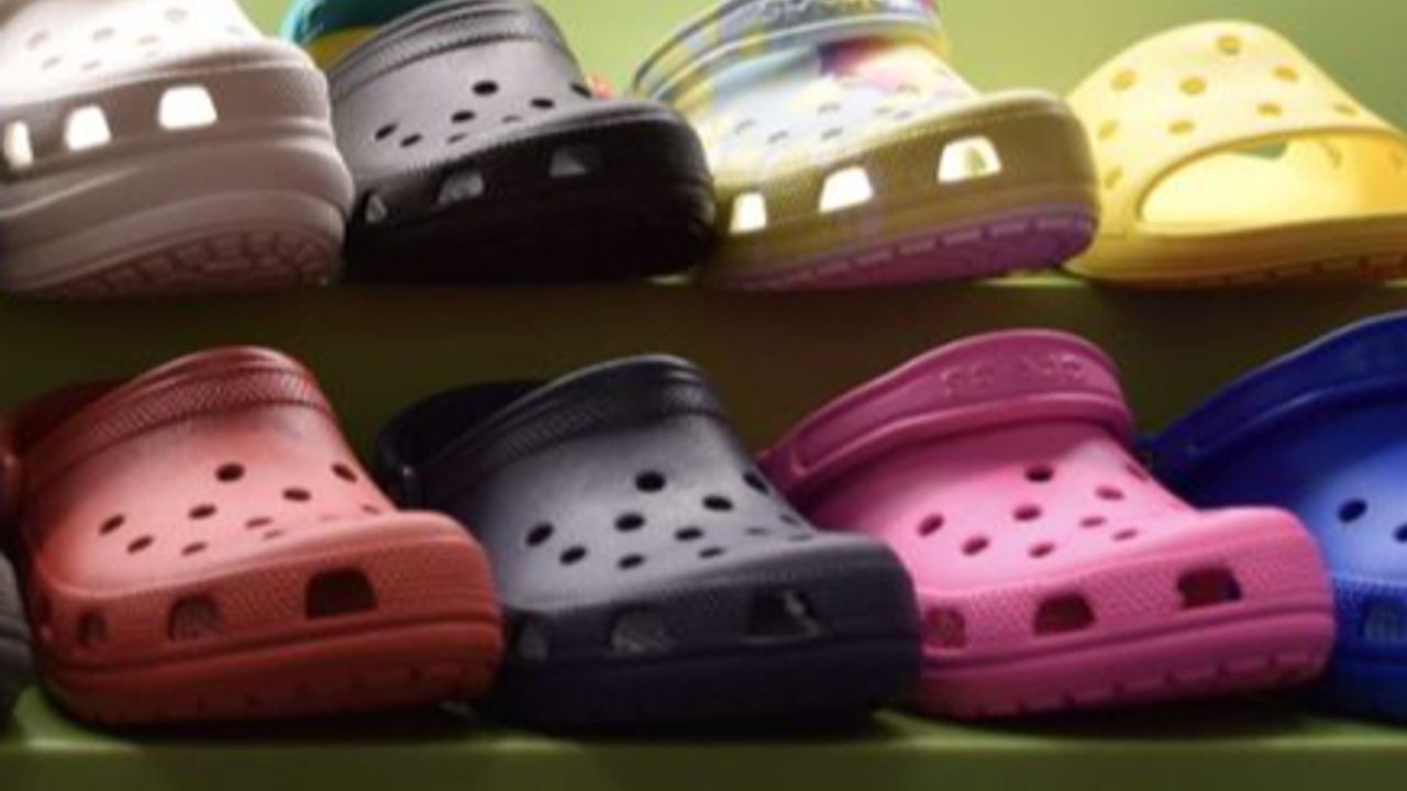 Crocs sold a record amount of clogs in first quarter | NASDAQ:CROX