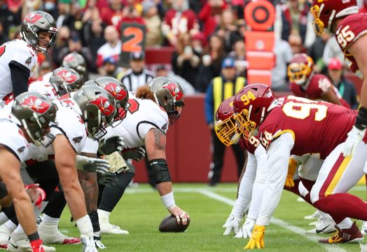 Netflix Inc - Netflix to show live NFL Christmas games