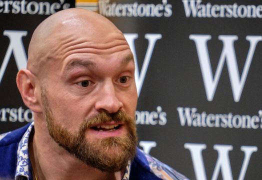 Tyson Fury purse for Usyk fight more than Ronaldo's Saudi salary 