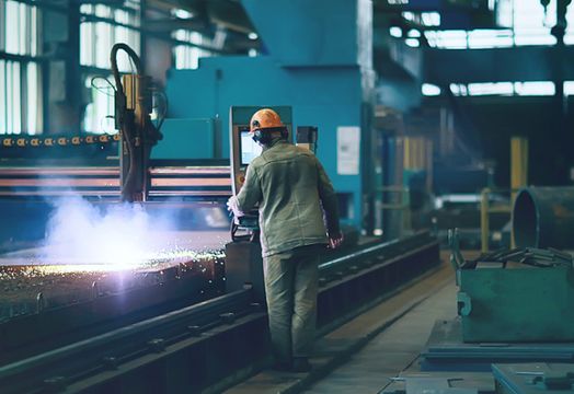  Novelis to raise up to $945M in US IPO
