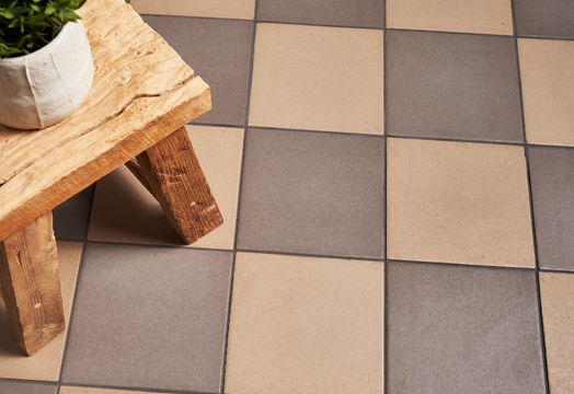 Alusid Launches Eco-Friendly Floor Tiles and Prepares for IPO
