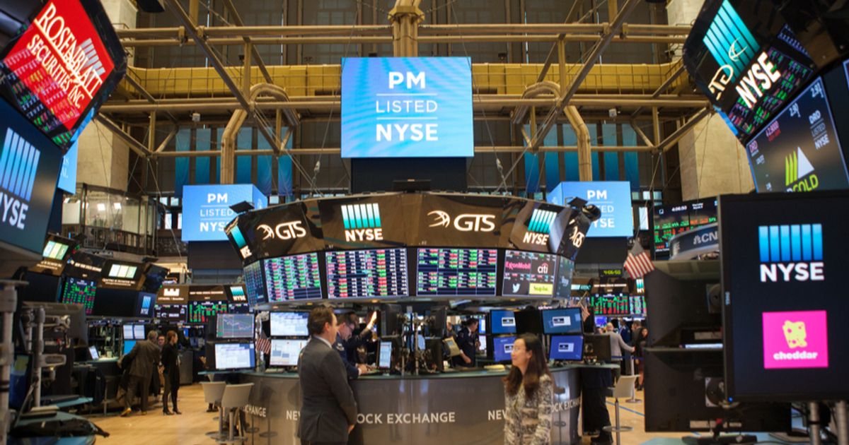 Nasdaq closes higher as GameStop surges, oil prices slide - Vimarsana News