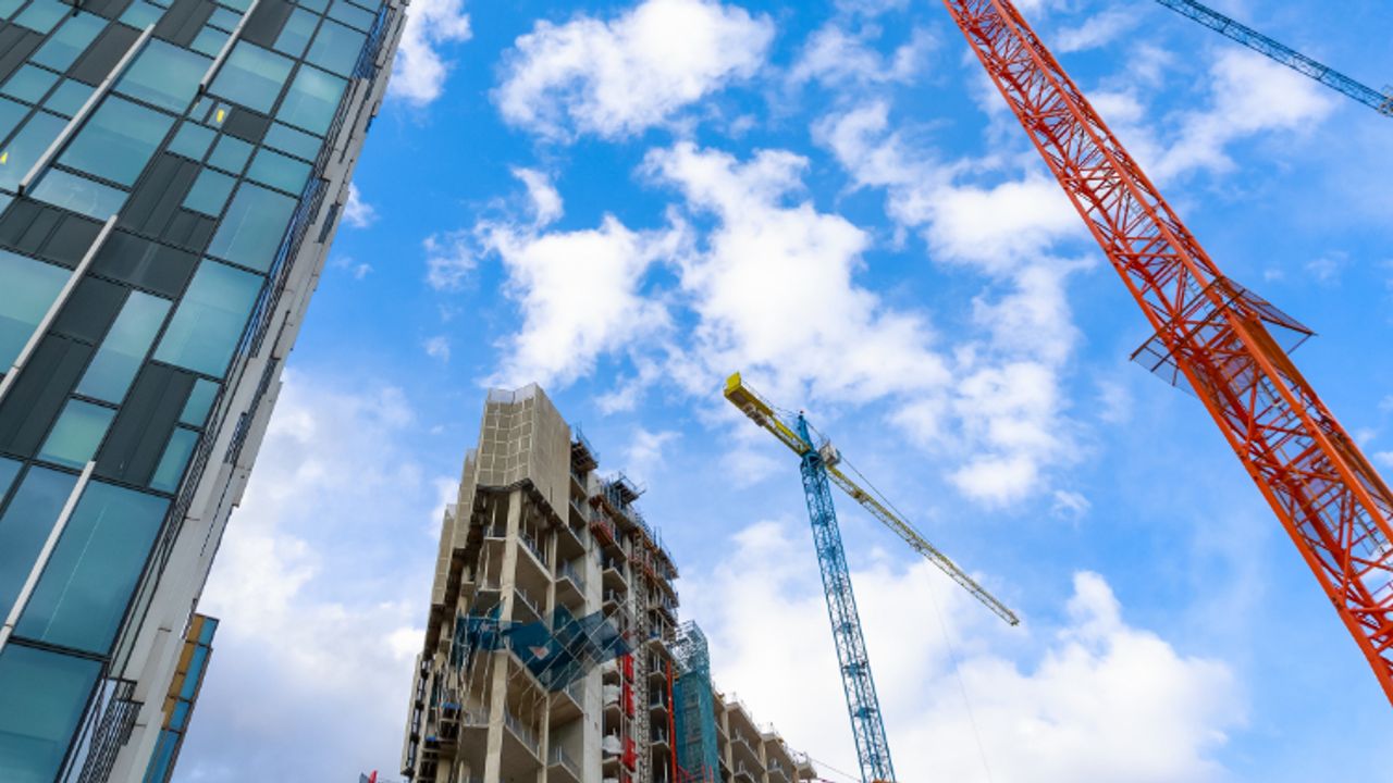 Galliford Try to beat forecasts after strong year | LSE:GFRD