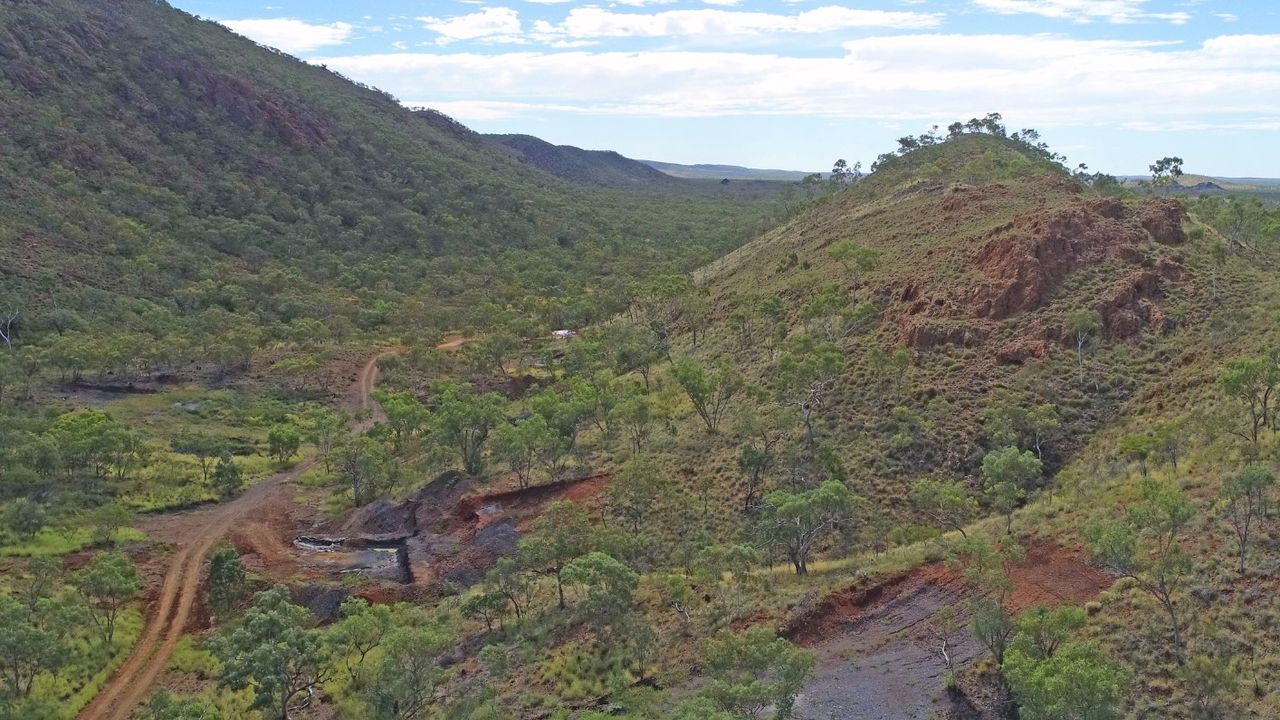 Global Energy Metals explores potential graphite discovery at ...
