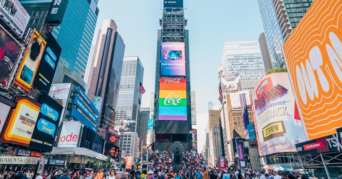 Guardforce AI expands robot advertising business to US