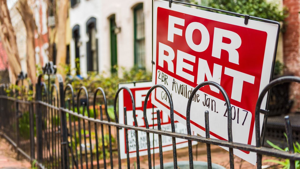 UK renters face deepening ‘rental hell’ as rents continue to soar