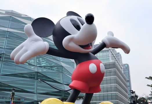 Disney loses copyright protection of earliest Mickey and Minnie Mouse in U.S. 