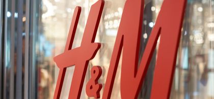 H&m share outlet price