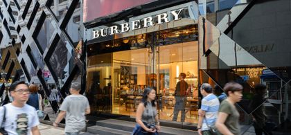 Burberry outlet vs store hotsell