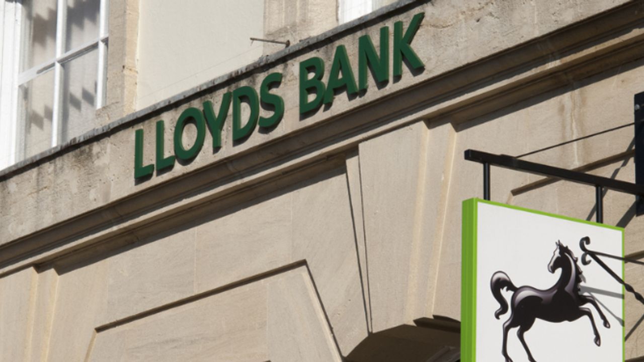 Lloyds’ arm Halifax cuts age limit for mortgage seekers | LSE:LLOY