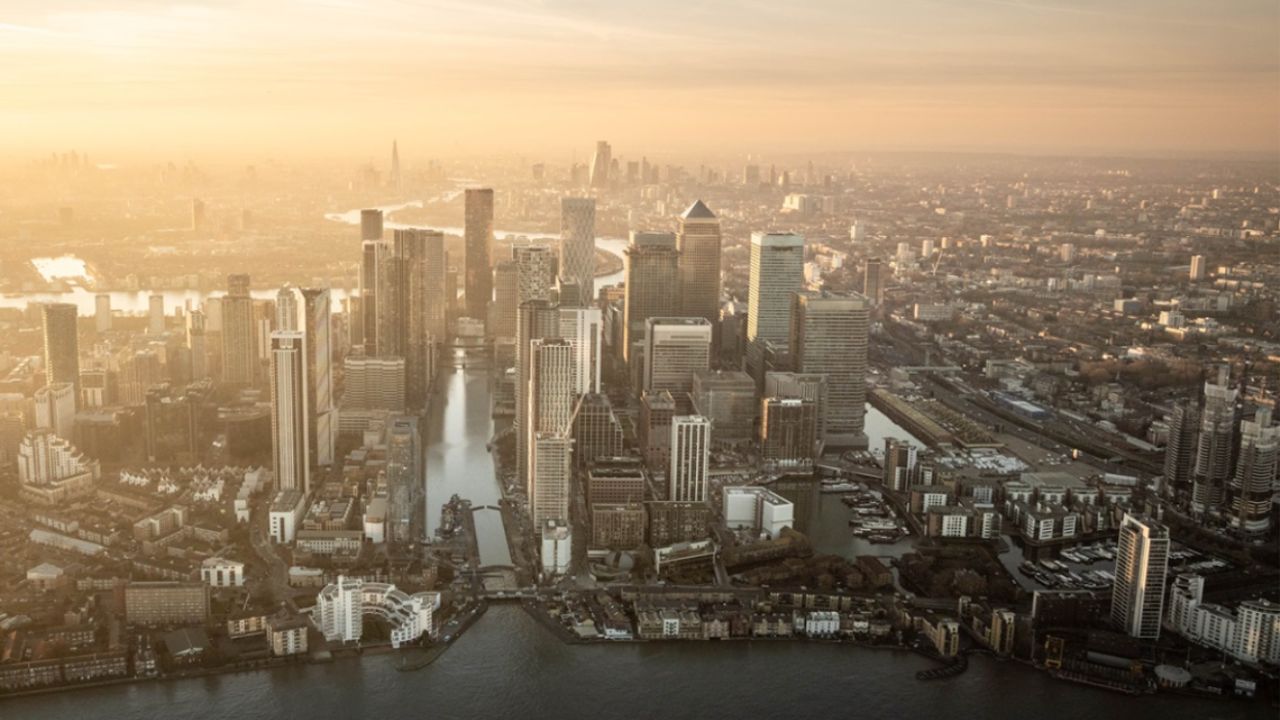 FTSE 100 Live: Global stocks climb as oil prices pull back, Entain and ...