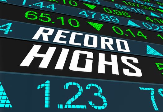 Newmont Corporation - Newmont shares surge on record earnings beat and buyback boost