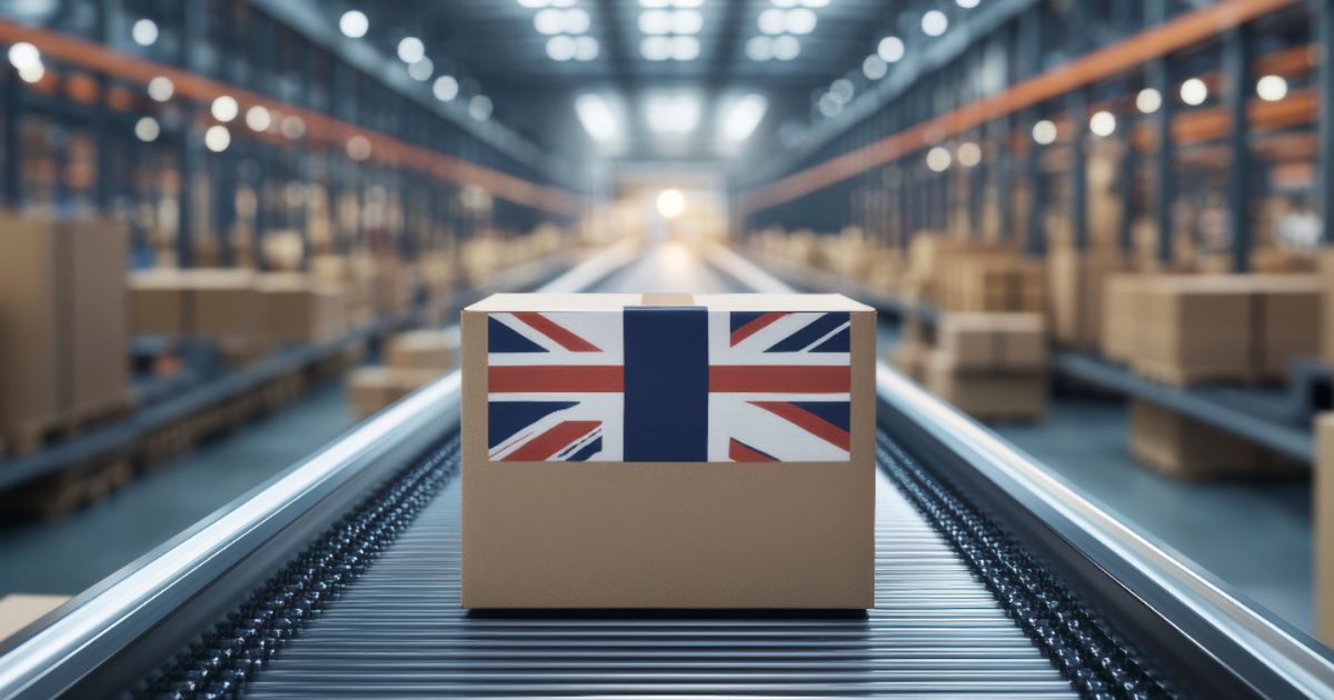 UK private sector growth strengthens in October as manufacturing...