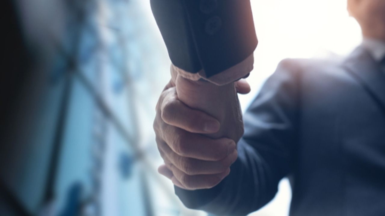 Chill Brands settles with former advisors | LSE:CHLL