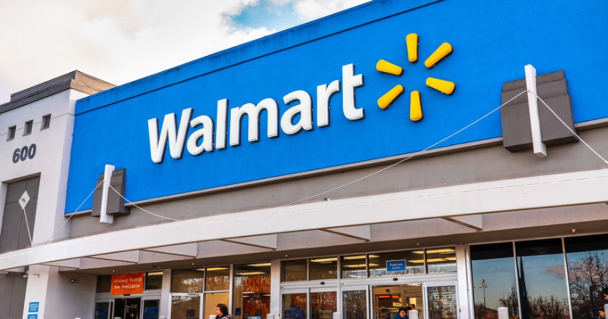 Walmart stock falls as CEO set to retire