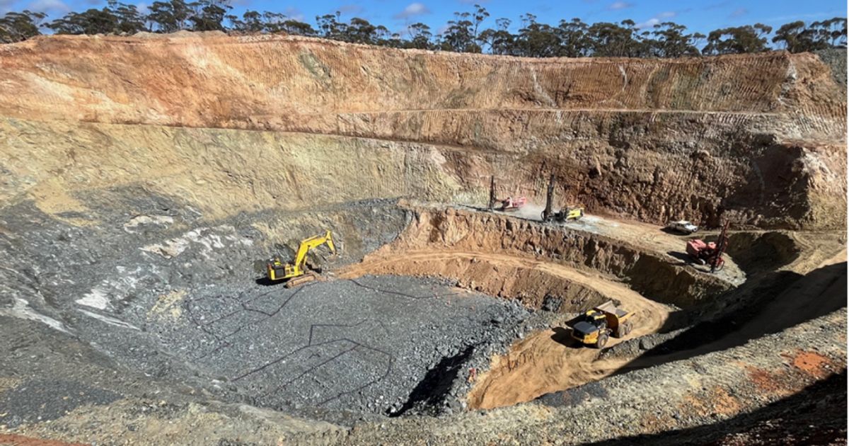 Auric Mining banks strong first cash returns from Munda Gold Mine