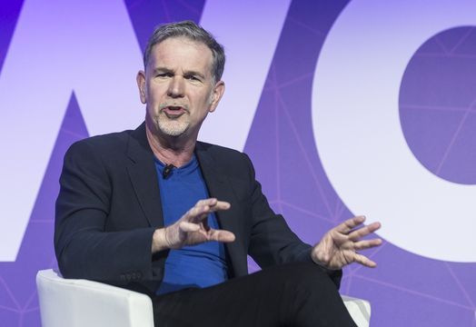 Netflix earnings fail to clear high bar as guidance, Hastings exit weigh on stock