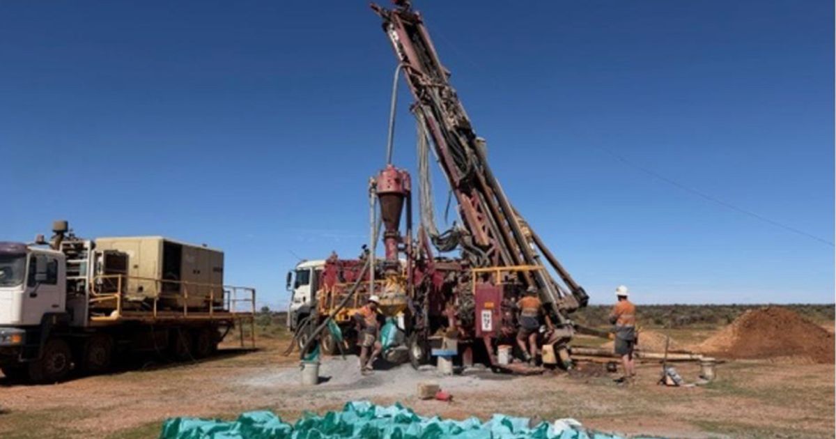 Investigator Silver advances Paris drilling to support...