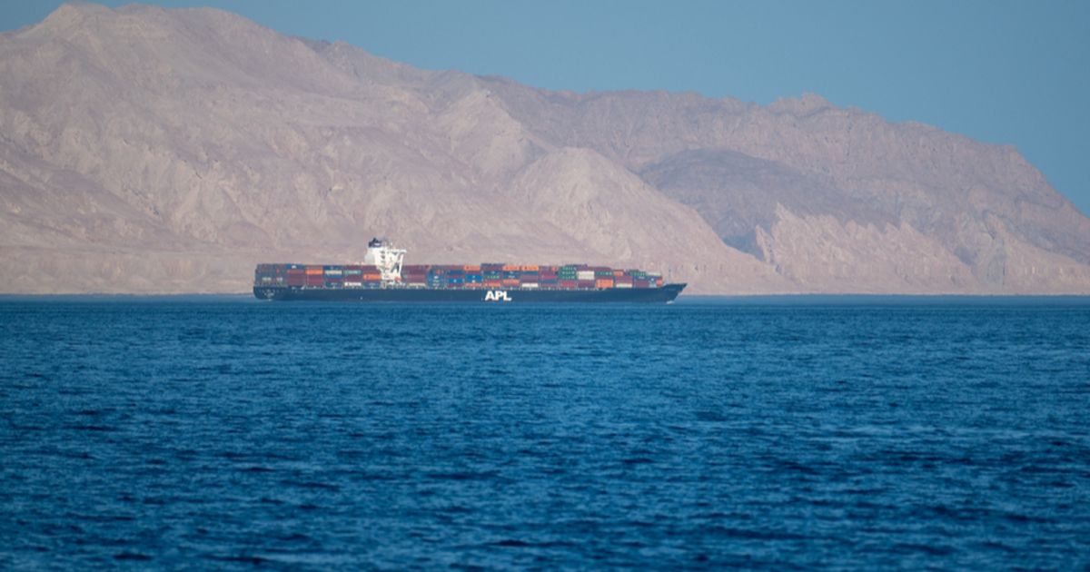 FTSE 100 Live: Reckitt drags but oilers rise as Iran seizes ships...