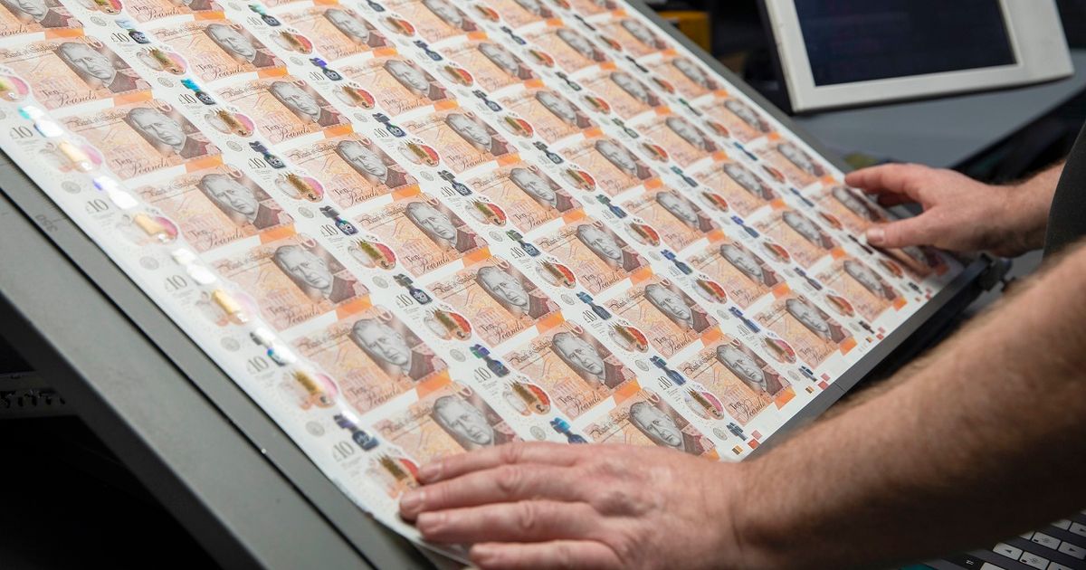 FTSE 100 Live: Stocks flat as rates hit housebuilders, weak China...