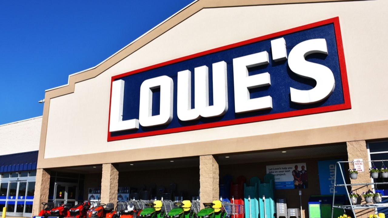 Lowe’s shares fall as cautious outlook overshadows Q1 beat