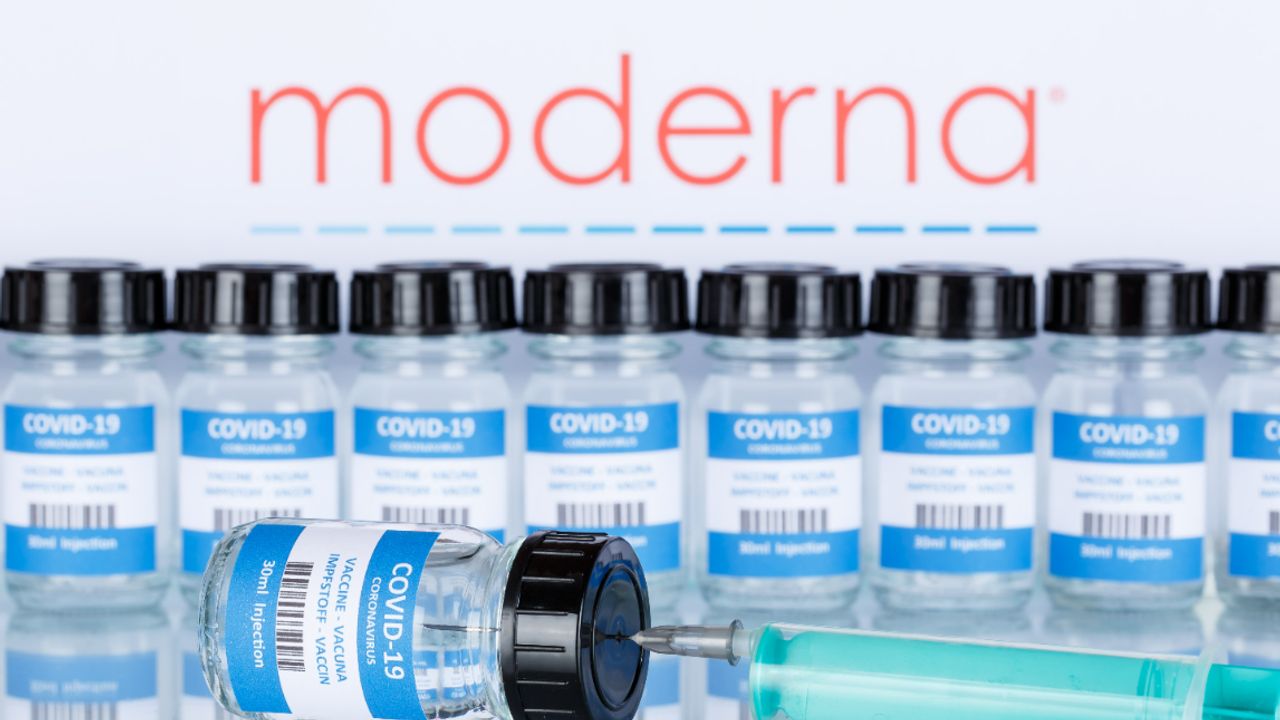 Moderna reports mixed Q1 results as revenue beats estimates but ...