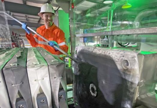 Renascor Resources Ltd - Renascor starts graphite processing at Adelaide PSG demonstration plant Renascor Resources Ltd (ASX) has started processing graphite through its hydrofluoric acid-free purification flowsheet at its purified spherical graphite (PSG) demonstration plant in Adelaide, marking a key step in the company&rsquo;s downstream battery materials strategy. The introduction of graphite and reagents into the integrated purification flowsheet represents the start of processing under operating conditions 