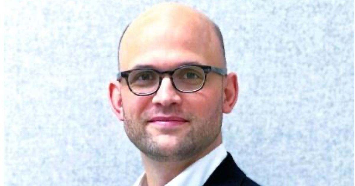 International Graphite strengthens board and Wogen alliance as...