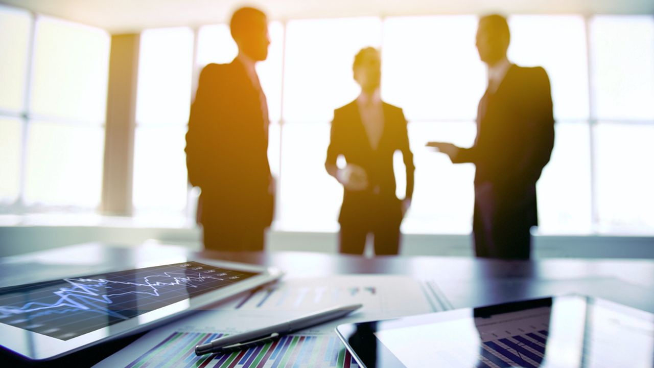 boardroom-directors-meeting-talks-disussions_6a685bc87a5ef