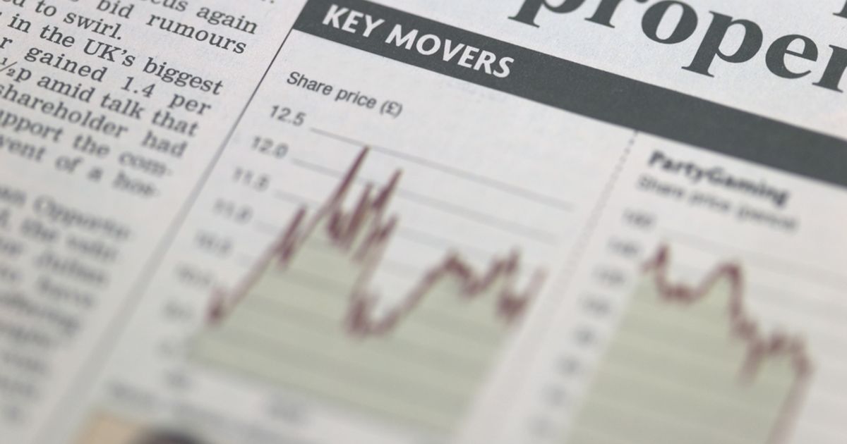 Market movers: Apple, Reddit, Coinbase, Strategy...