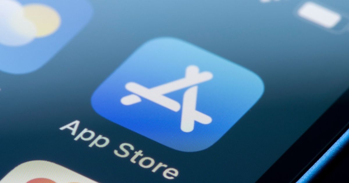 Apple App Store revenue ticks up despite falling downloads