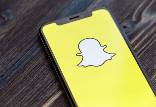 Snap Inc - Snap second quarter results lifted by improving advertising trends