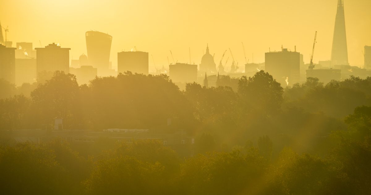 FTSE 100 Live: London faces lower return as inflation and oil bite