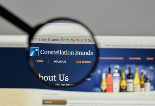 Constellation Brands Inc - Constellation Brands shares rise as Q3 earnings top expectations