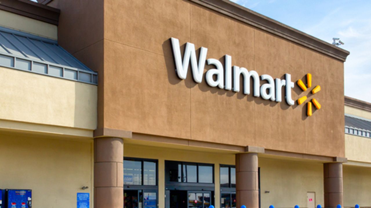 Walmart shares fall 3% as cautious outlook overshadows solid quarterly ...