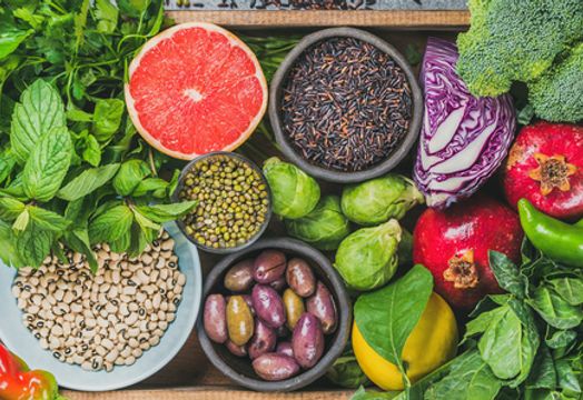 United Natural Foods - United Natural Foods boosts profit forecast as Q4 revenue misses estimates