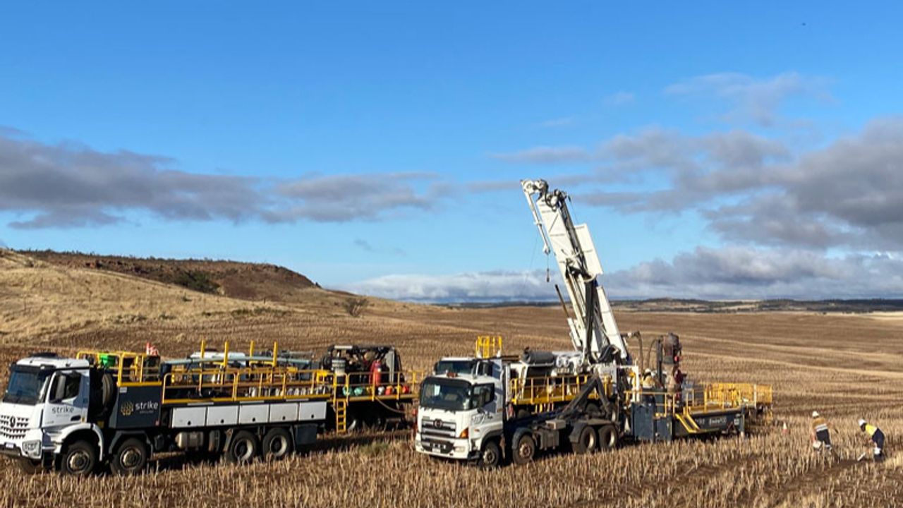 Empire Metals to start pilot scale operations at Pitfield titanium ...