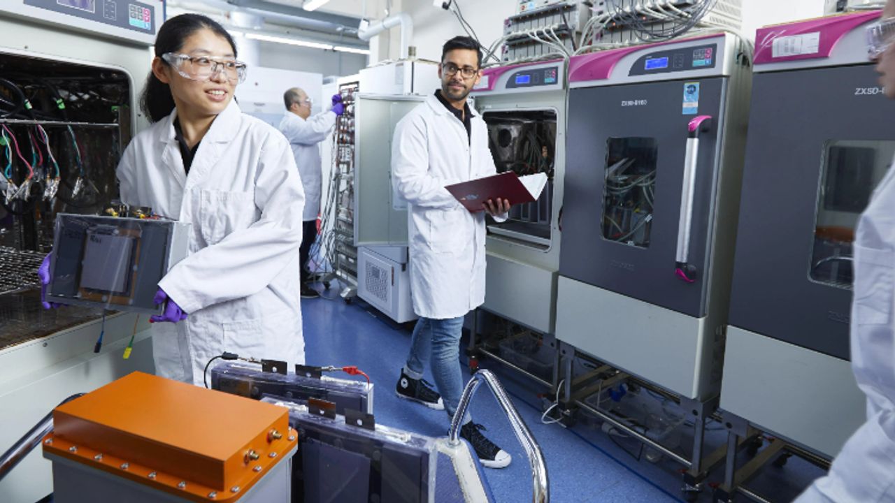 Gelion shares jump 21% after US laboratory validates battery technology ...