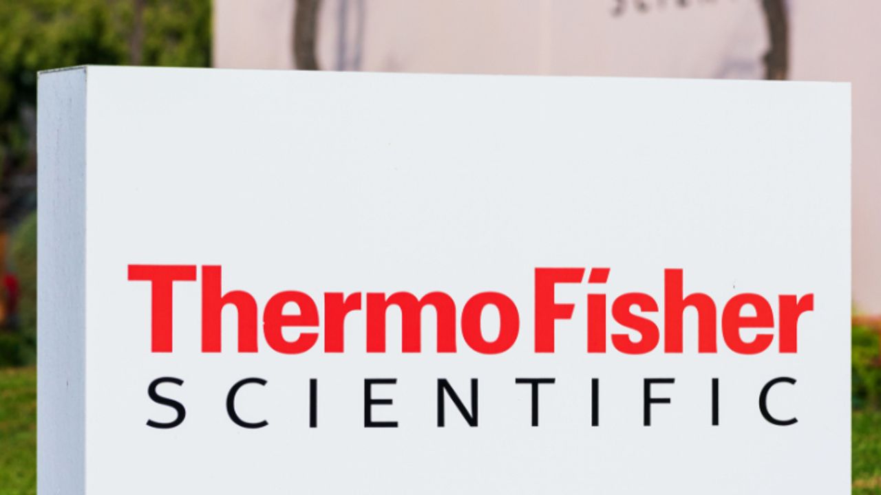 Thermo Fisher posts higher third-quarter revenue and earnings as ...