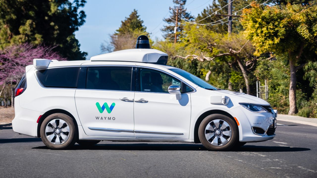 Waymo targets Toronto robotaxi launch in 2028 | NASDAQ:GOOG