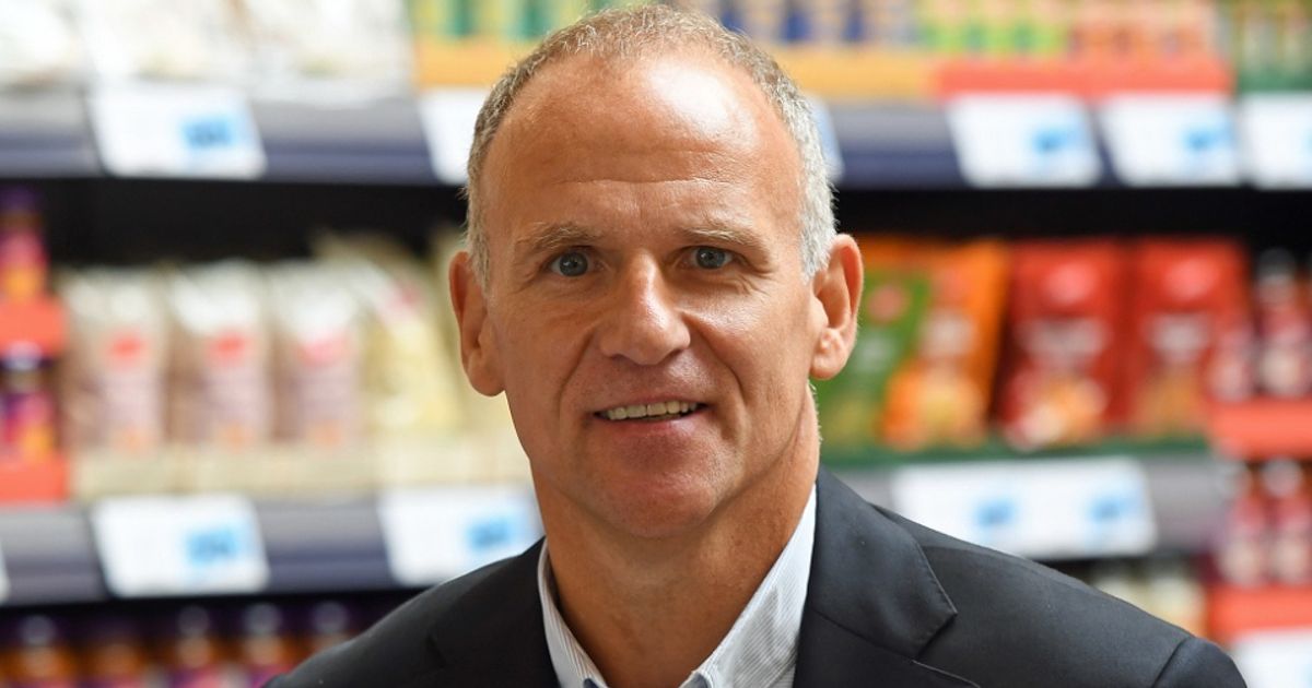 Tesco faces investor revolt over CEO pay | LSE:TSCO