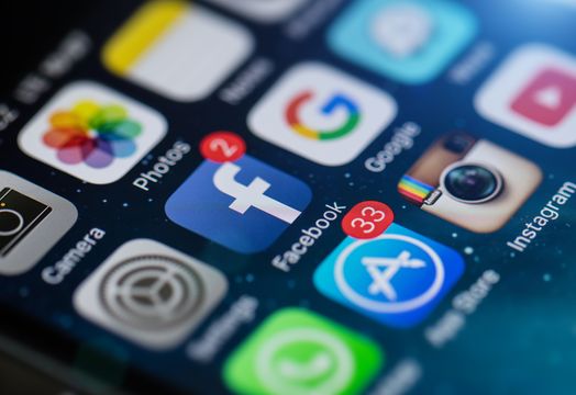 Twitter Inc - Are Facebook, Google and Twitter damaging US freedoms and discourse? - Congress meets to find out