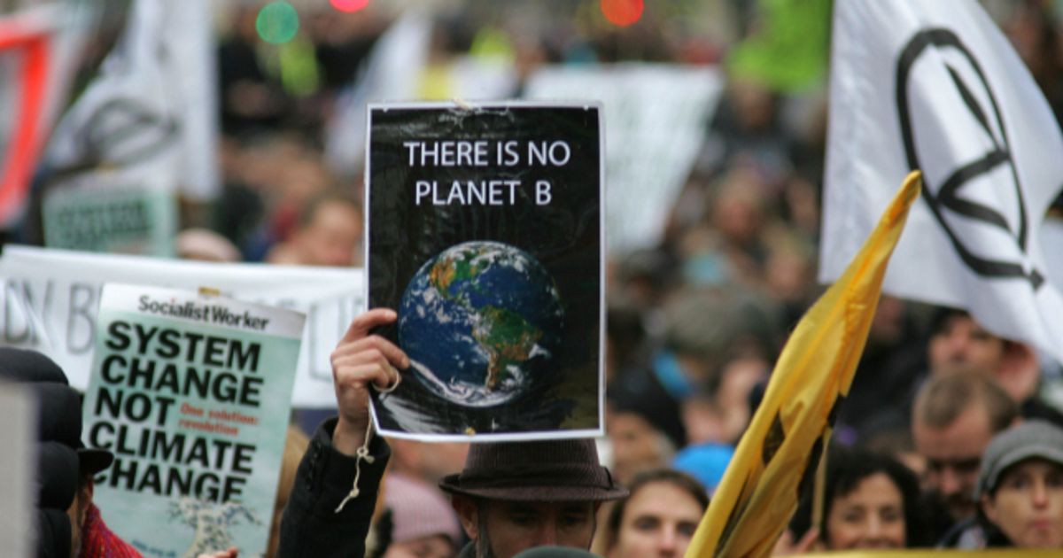 iClima Global Decarbonisation Enablers manager shares frustration about Tesla's ESG woes - Vimarsana News