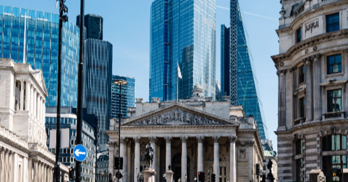 FTSE 100 up led by oil and gas majors BP and Shell while protestors block key chunks of UK - Vimarsana News