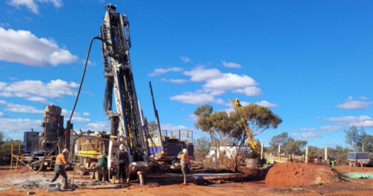Ozaurum Resources Ltd delivers more golden goodies from Mulgabbie North's Demag Zone discovery - Vimarsana News