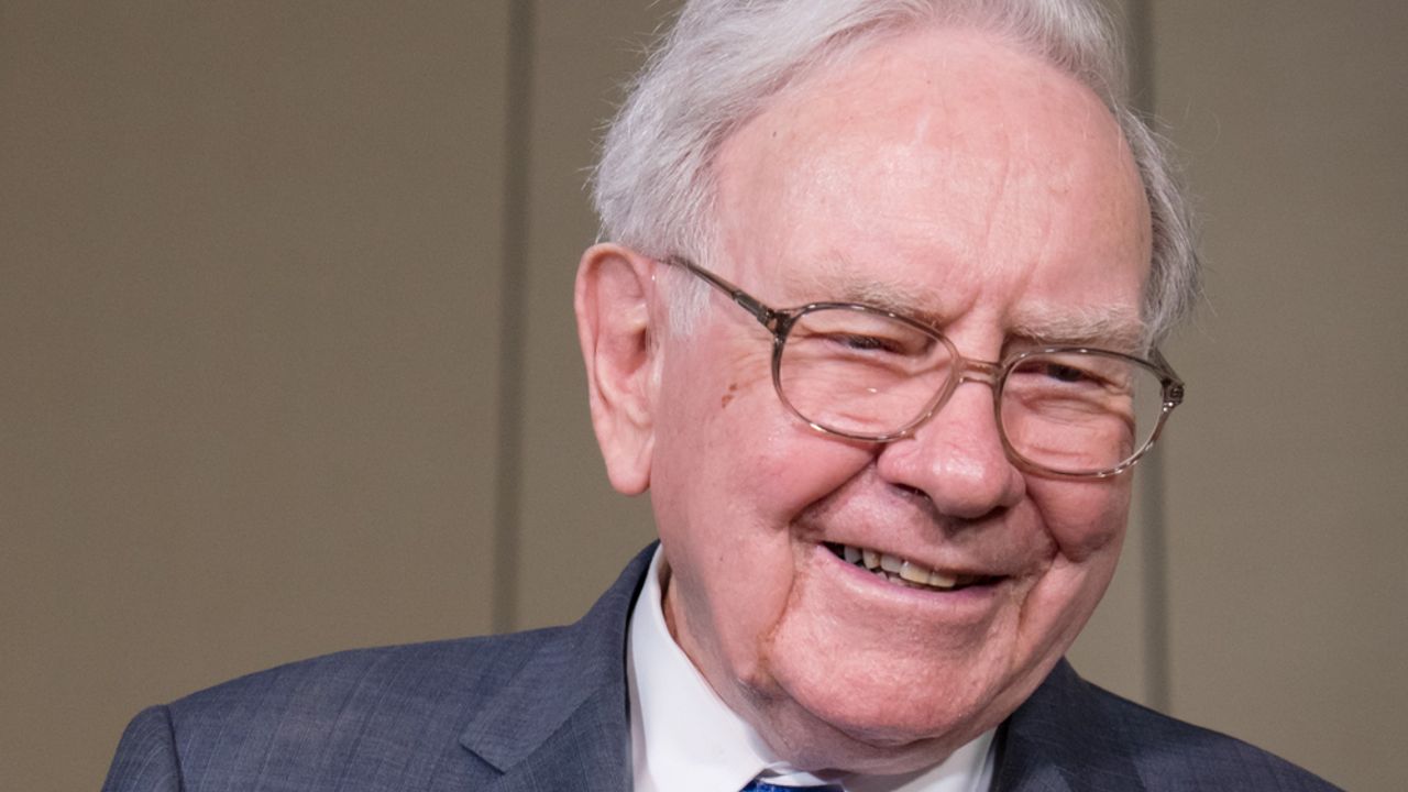 Warren Buffet's Berkshire Hathaway ups stake in Occidental Petroleum ...