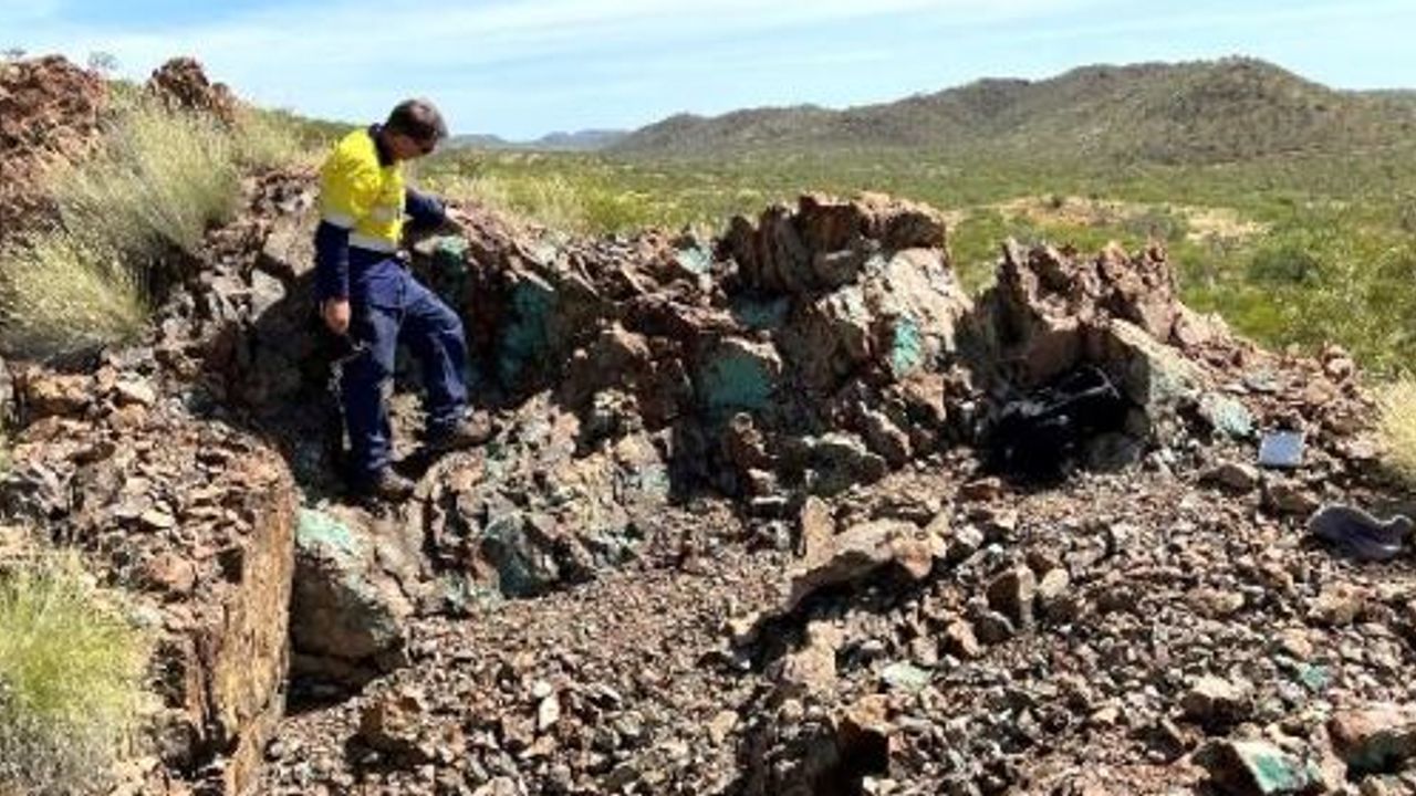 Cooper Metals in binding agreement to acquire strategic copper-gold ...