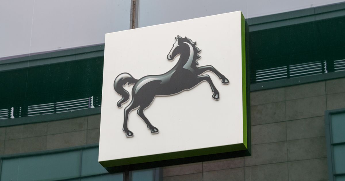 Lloyds, Shell, Apple and Amazon on a jam-packed Thursday - Vimarsana News